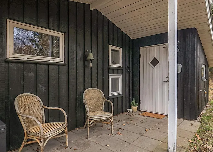 Coastal With A Hot Tub Hébergement de vacances Hals