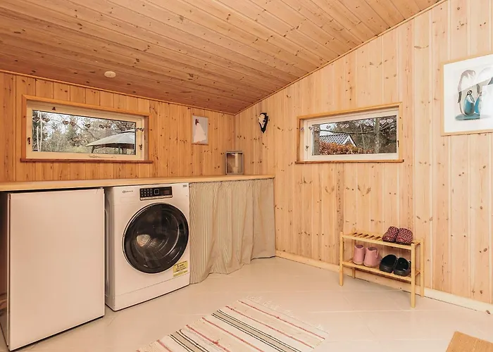 Coastal With A Hot Tub Hébergement de vacances Hals